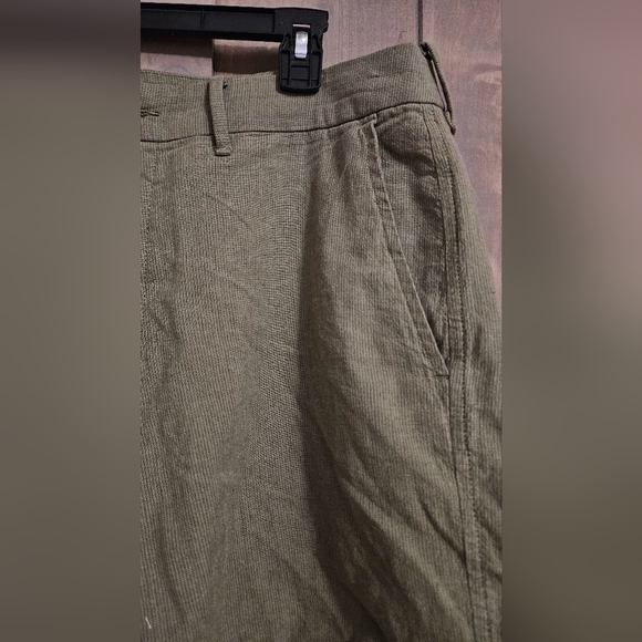 ABERCROMBIE & FITCH Linen Blend Plaint Front 5" Shorts. Olive Green.Size 33 NWT - Picture 11 of 14